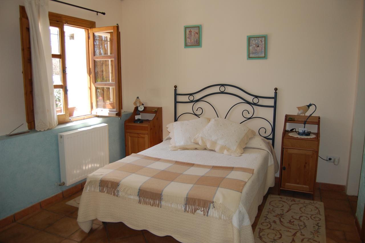 El Cauce Guest House San Medel Room photo